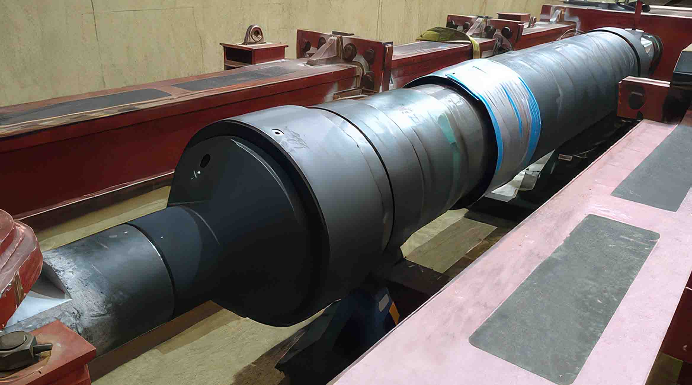 Photo of the 18 5/8-in Casing Reconnect system undergoing testing at the SLB manufacturing center.