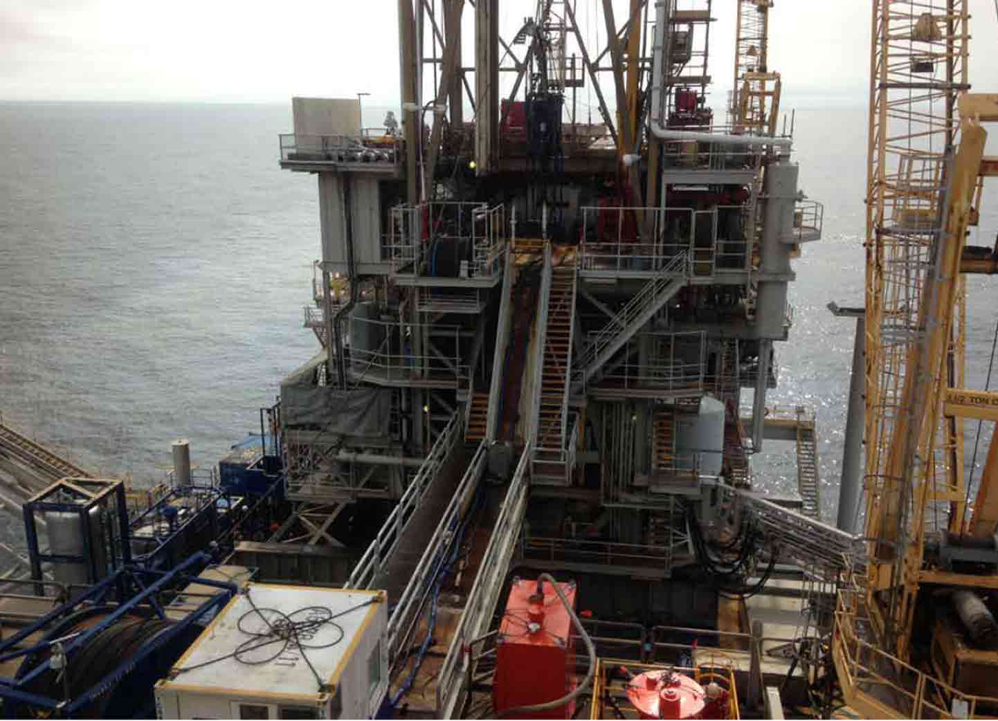 The ACTive PS service was selected based on the limited deck space and logistical constraints for the plug setting and well cleanout operations. 