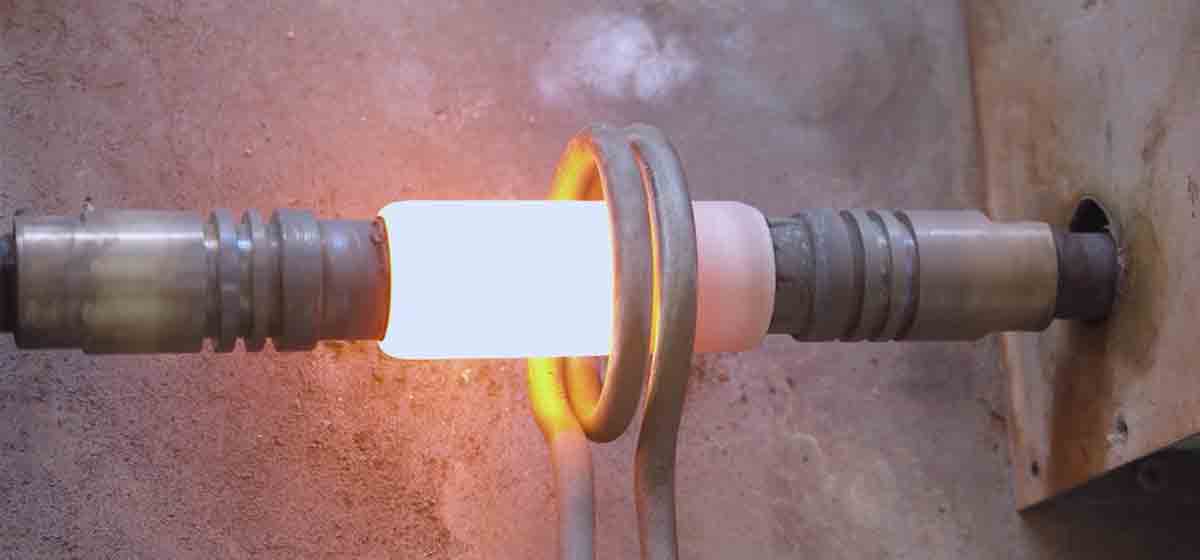 Coupling being heated and applied a corrosion-resistant coating