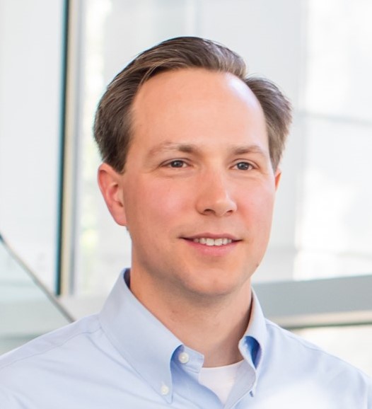 Headshot of Drew Pomerantz