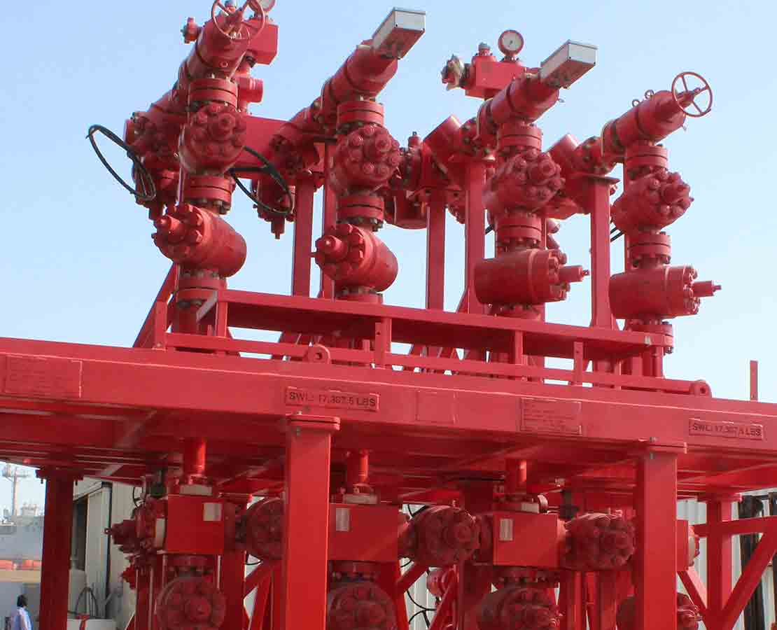 Manifold in the yard.