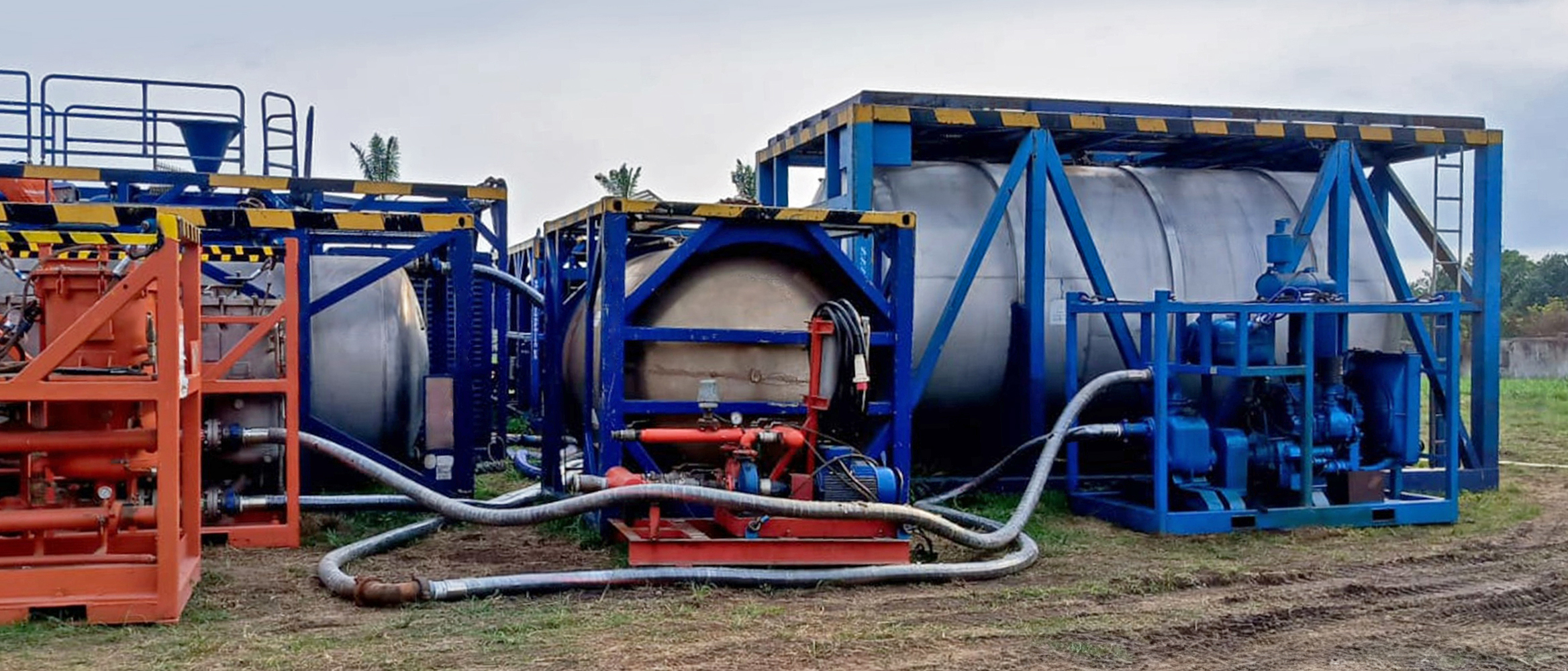 Image of oriented punching, cement packer and PowerJet Nova perforation combination.