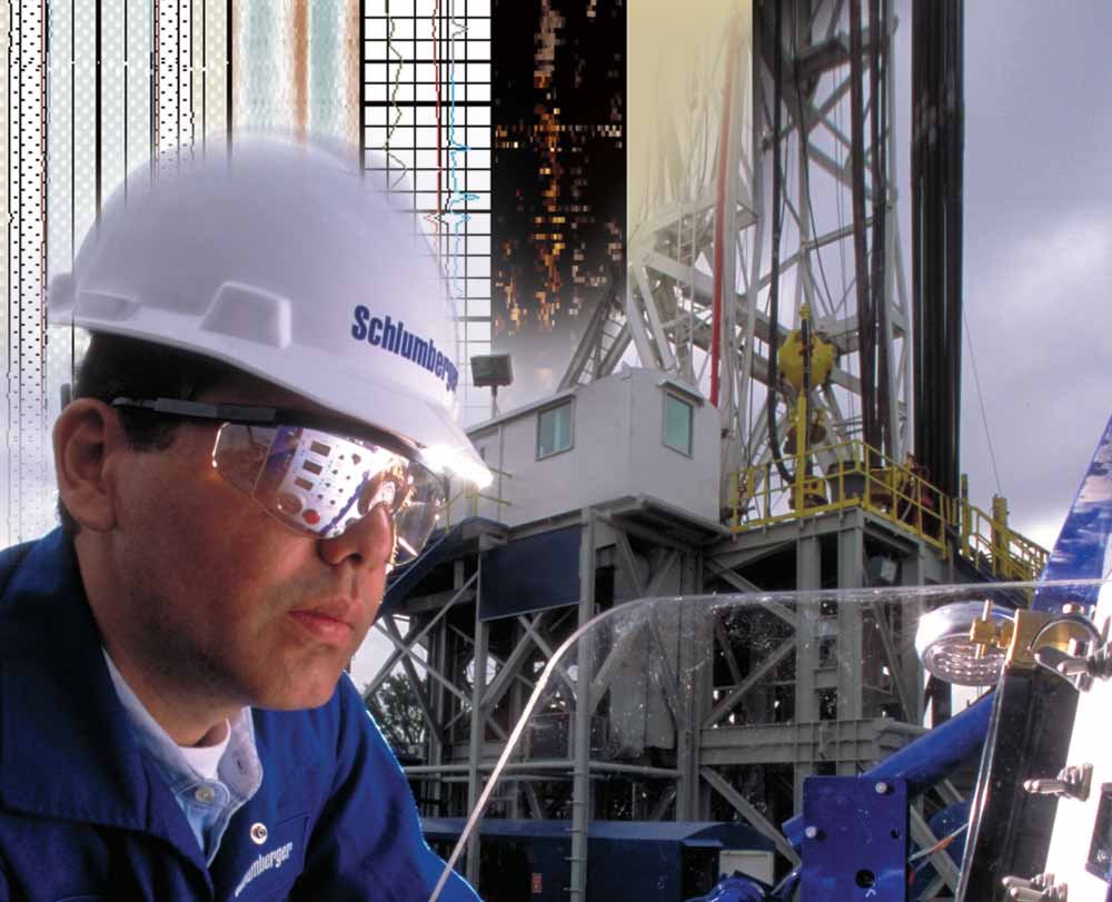 D700 HT GASBLOK additive prevents gas migration during high-temperature primary and remedial cementing.