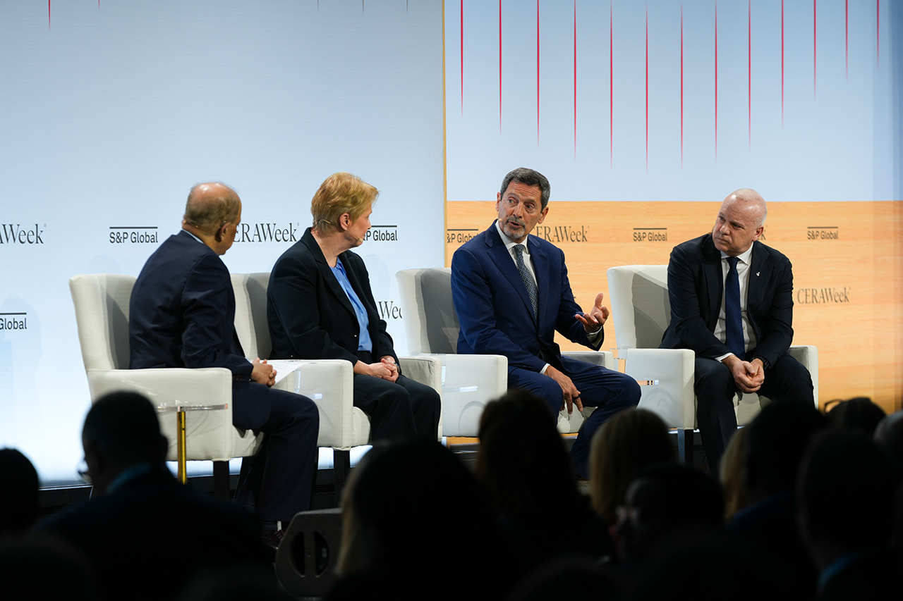 Photo of Olivier Le Peuch speaking at CERAWeek