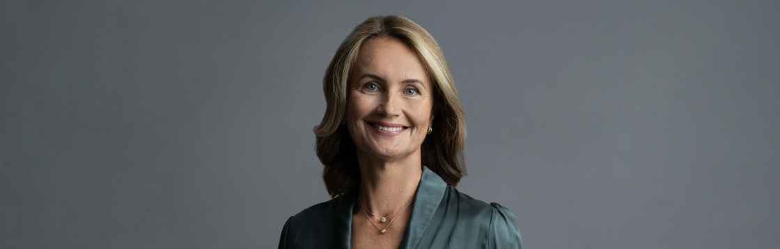 Headshot photo of Agnieszka Kmieciak