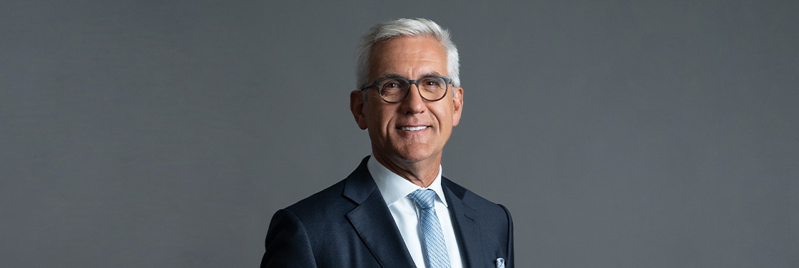 Headshot of Board of Director Ulrich Spiesshofer