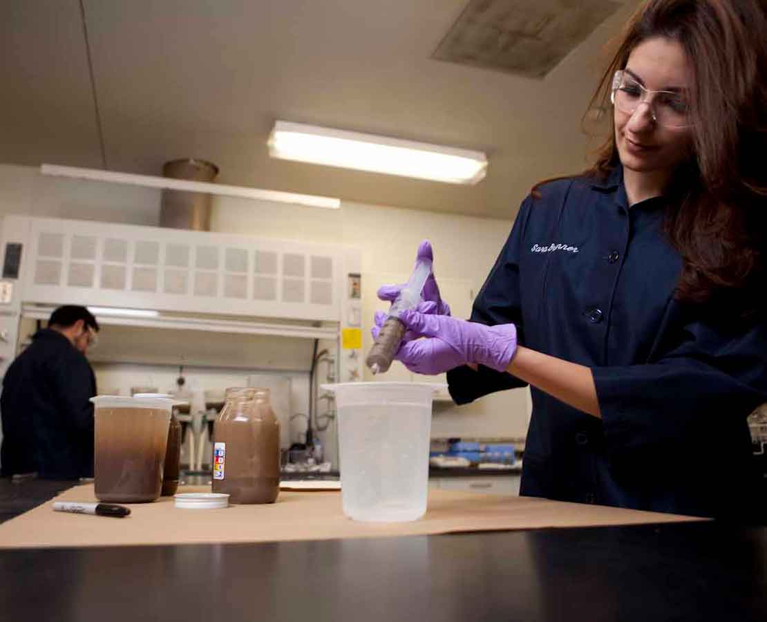Lab worker testing fluid loss control additive