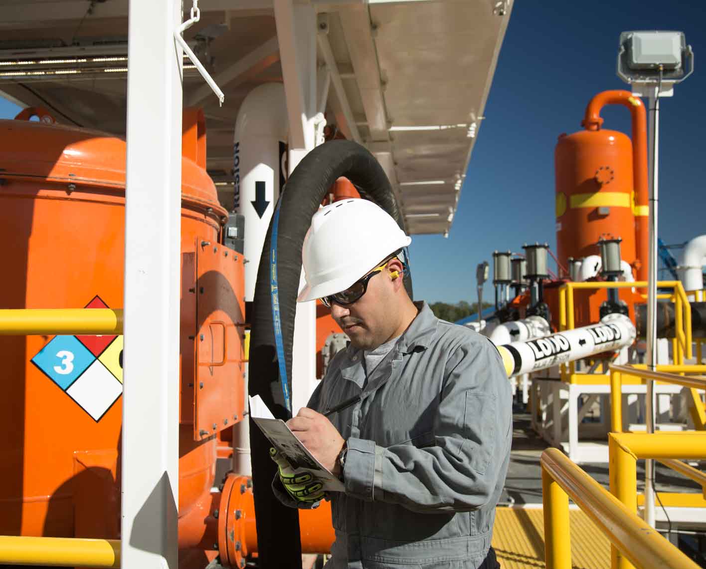 Solids control on rig site.