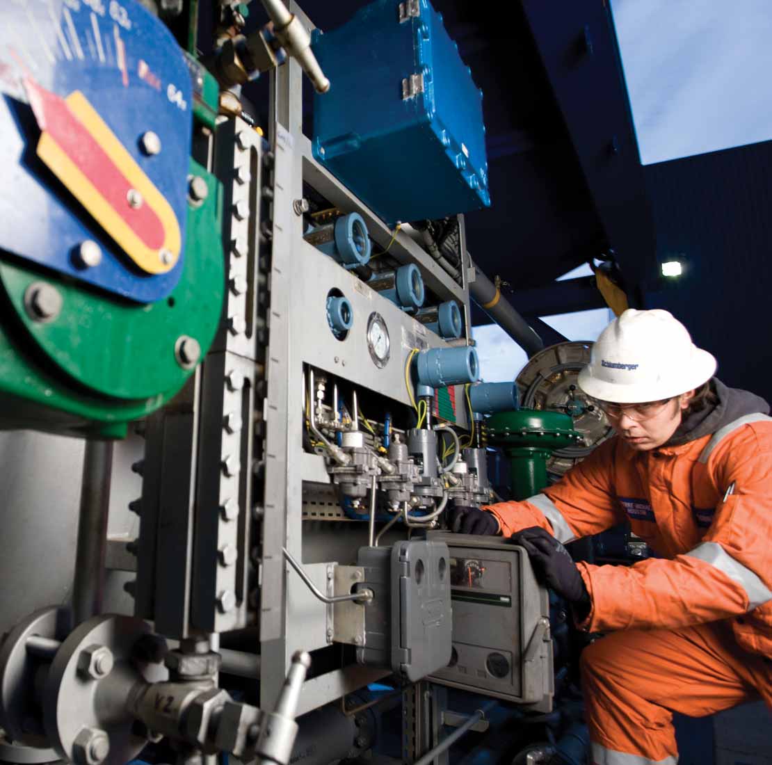 Man working on multiphase separator