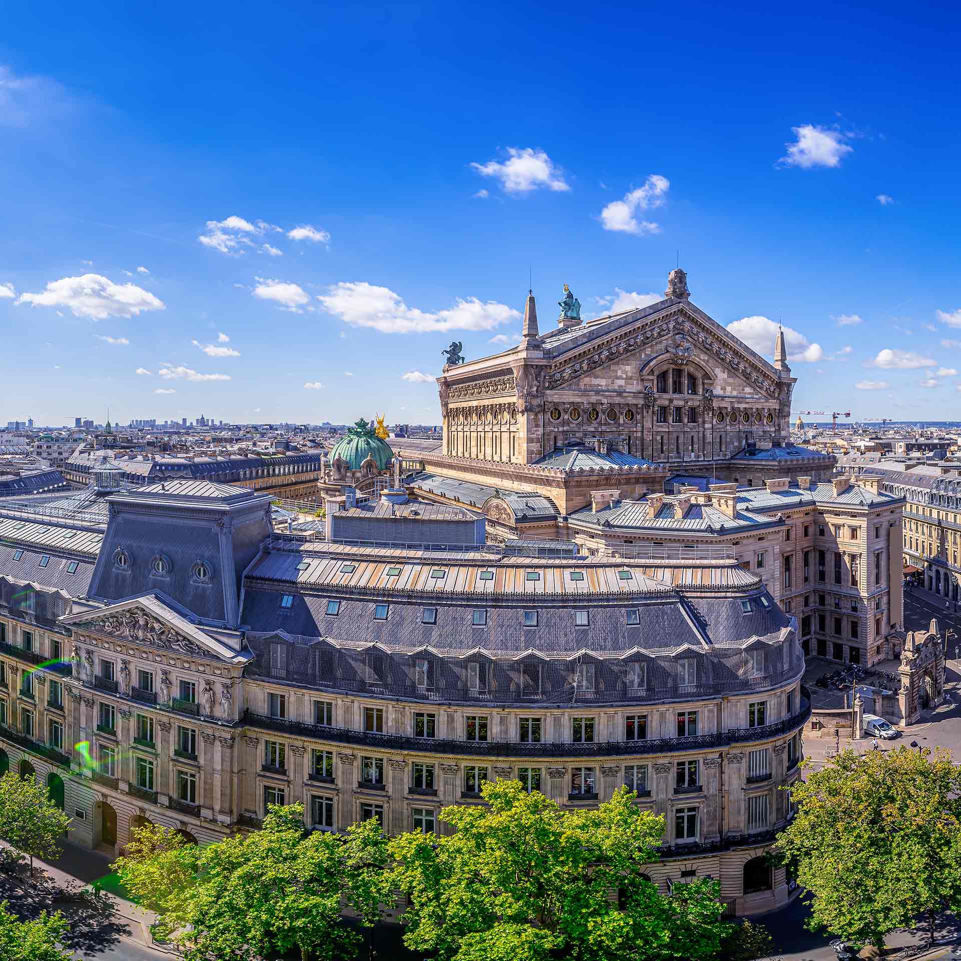 Photo of the InterContinental Paris Le Grand and the Opera Garnier