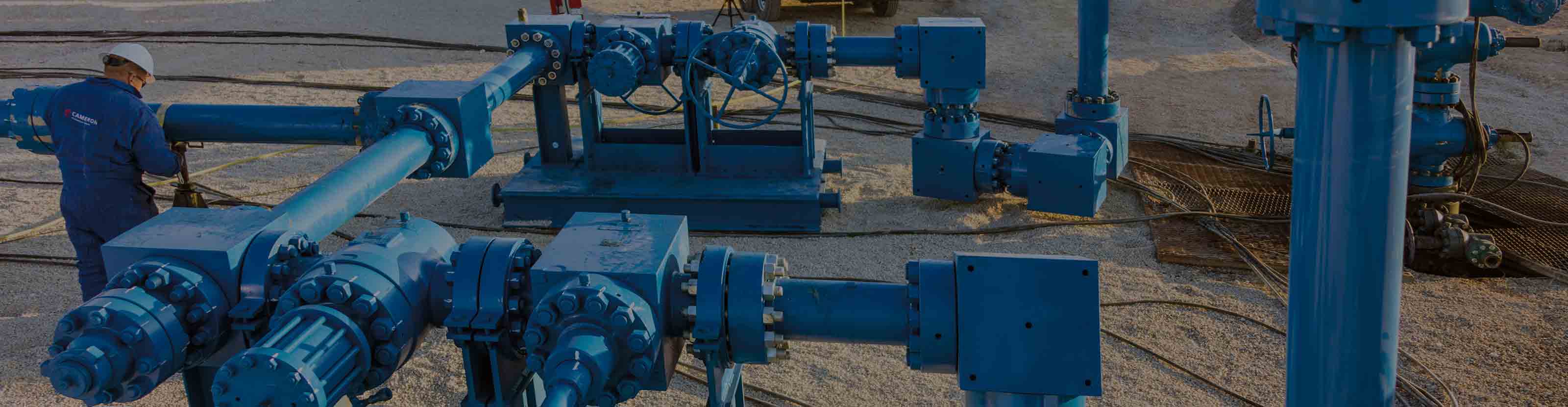 Cameron worker performance maintenance check on the Monoline flanged-connection fracturing fluid delivery technology in the field