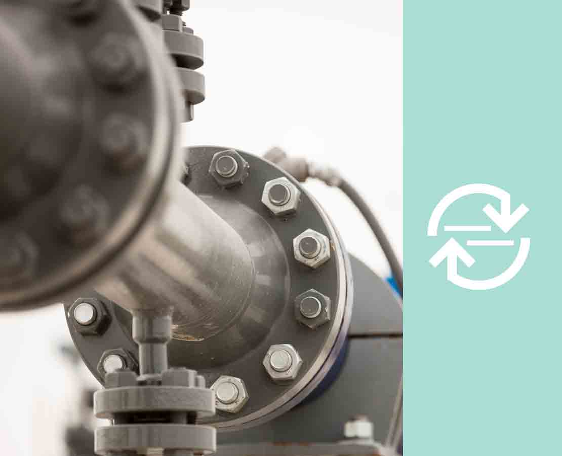 Surface pressure boosting equipment