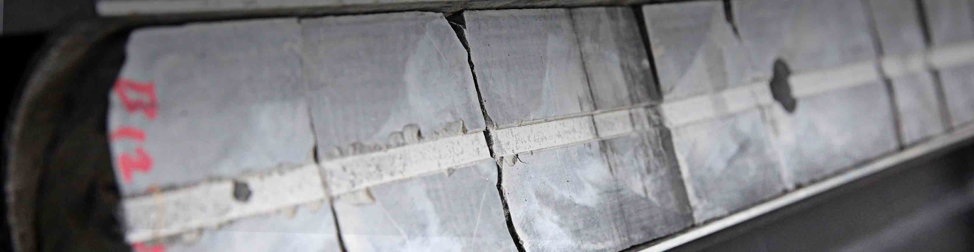 Core samples as part of wellsite core handling.