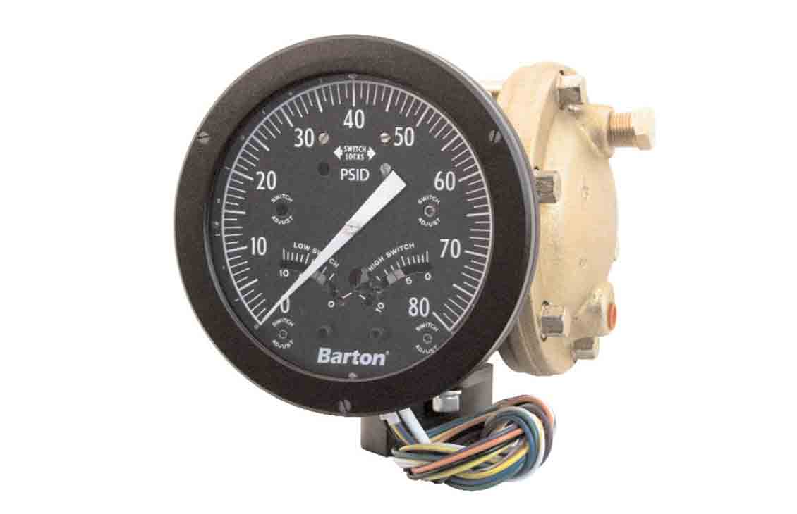 Differential Pressure Indicating Switch