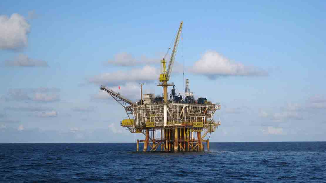 X-11 offshore CT system.